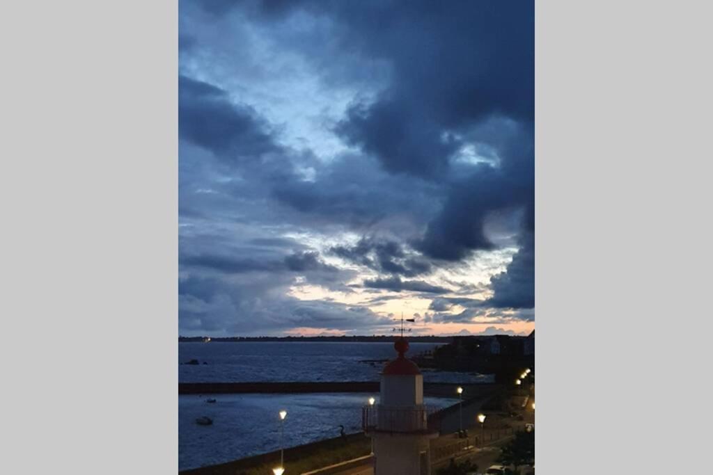 Le Phare De La Croix Pleine Vue Mer Centre Ville Concarneau Eksteriør billede